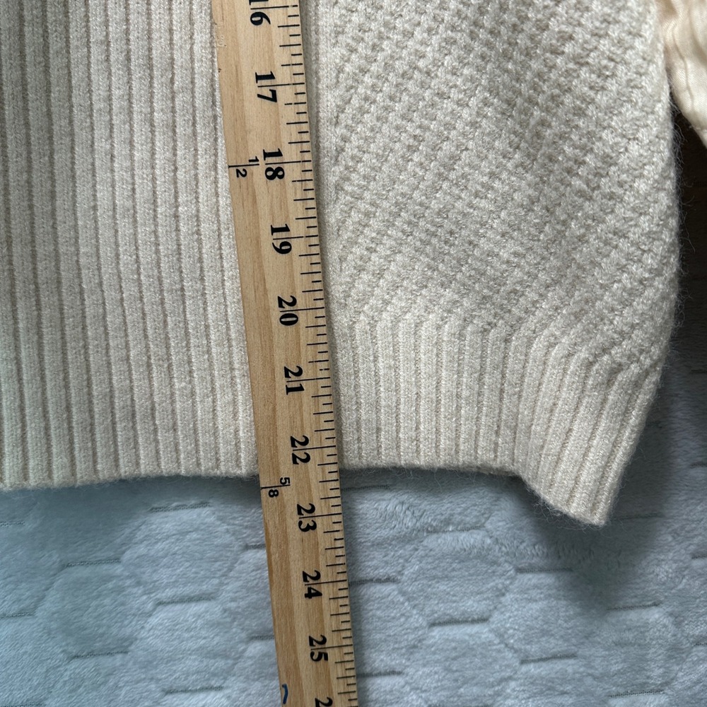 Current Air Anthropologie Quilted Sleeve Sweater Ribbed Knit Crew Neck Top M - Picture 7 of 7